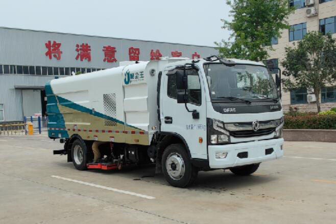 聚塵王牌HNY5125TXCE6型吸塵車